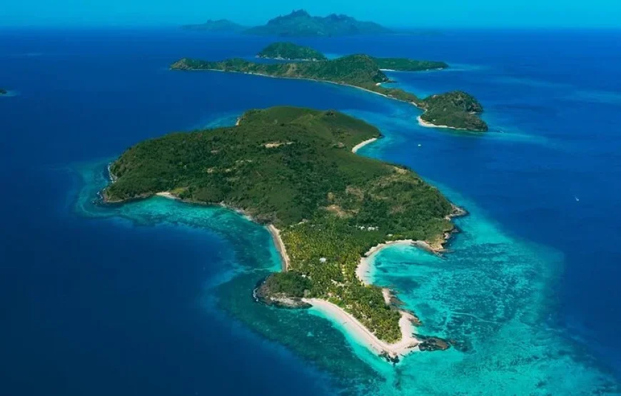 Fiji Sailing Trip | Sabre Fiji Sailing Day Trip