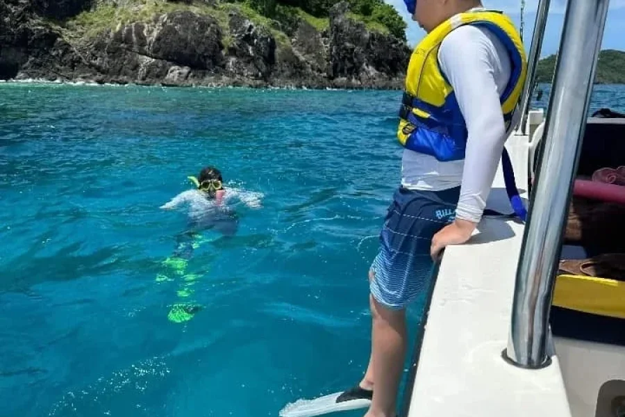 Zig Zag Boat Half Day