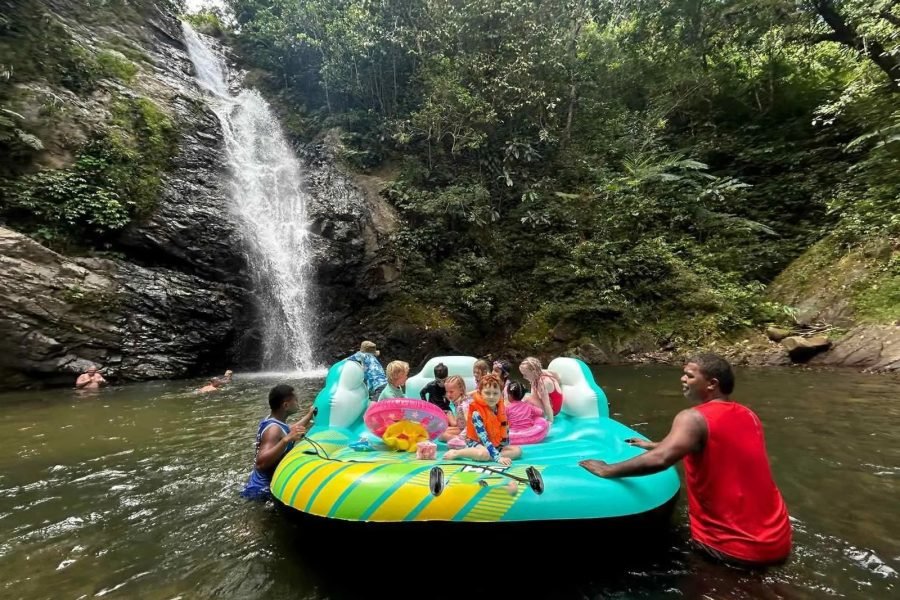 Biausevu Waterfall Hiking Tour
